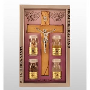 Crucifijo hecha a mano de madera de olivo con 4 esencias de Tierra Santa (agua, tierra, aceite e incienso)-361