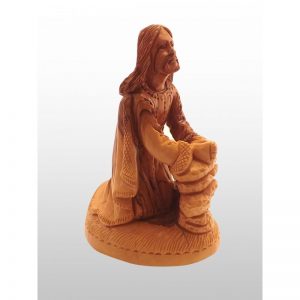 Jesús Orando, hecho de madera de olivo-338