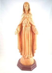 Virgen Maria, hecho de madera de olivo