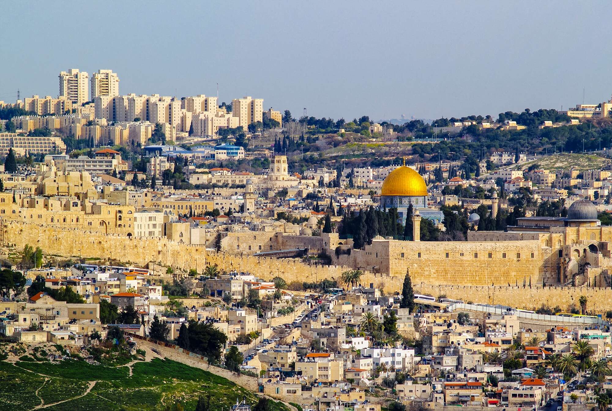 Vista panorámica de la Ciudad Vieja de Jerusalén hacia el Barrio Cristiano